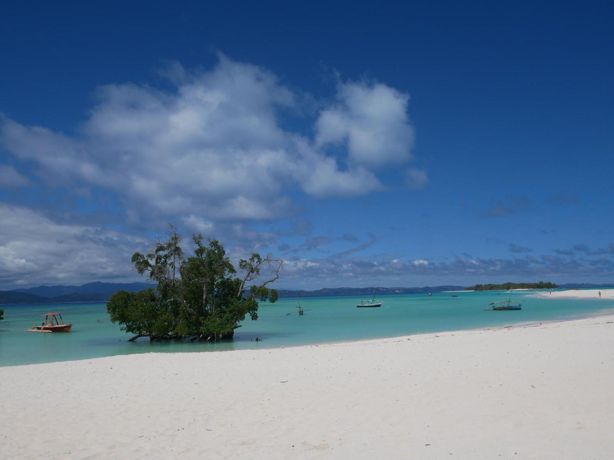 Le Zahir de l'ile - Iranja Villa Nosy-Be Bagian luar foto