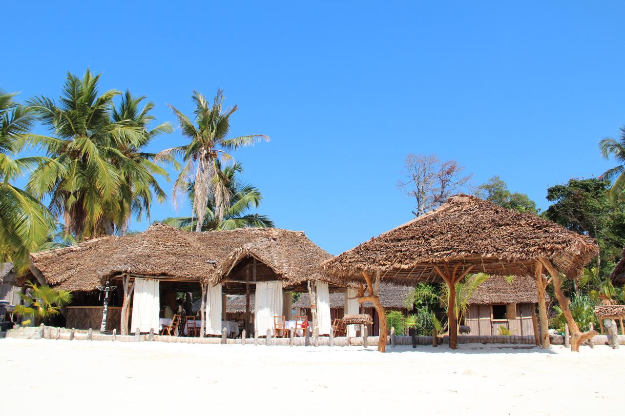 Le Zahir de l'ile - Iranja Villa Nosy-Be Bagian luar foto